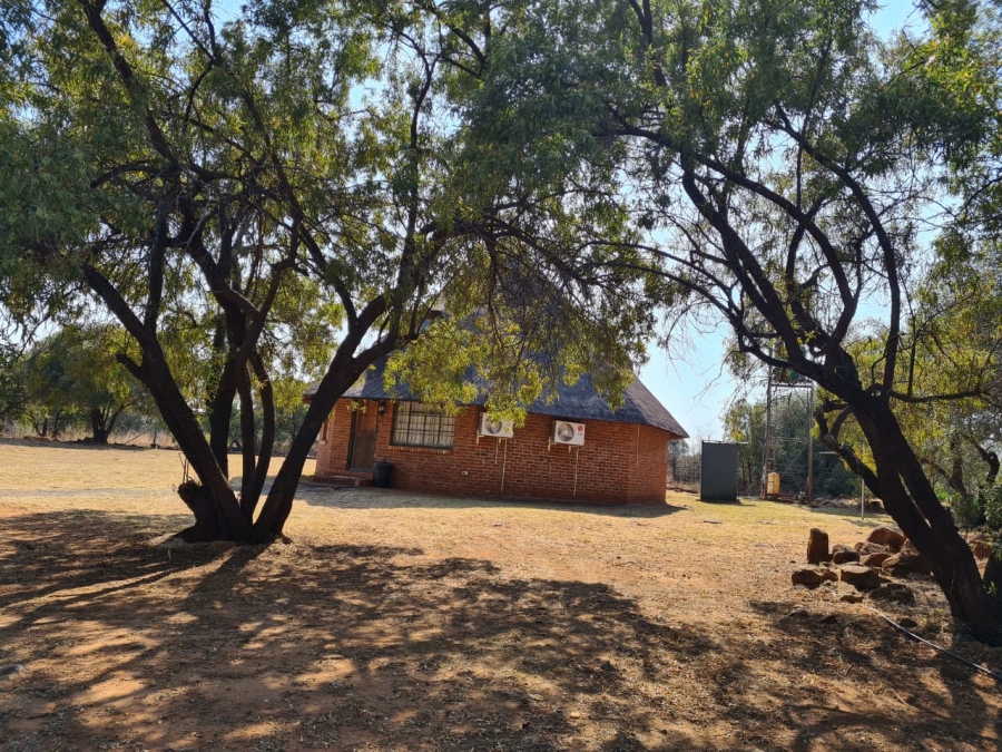 Commercial Property for Sale in Swartruggens North West